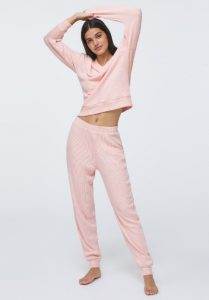 ροζ γυναικείες πιτζάμες