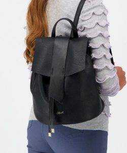 μαύρο backpack